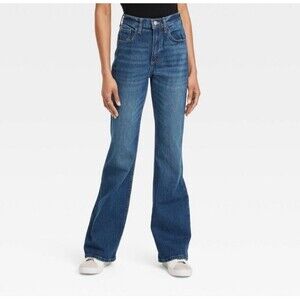 NWT Universal Thread High Rise Flare Jeans Dark Wash- Size 6 Short